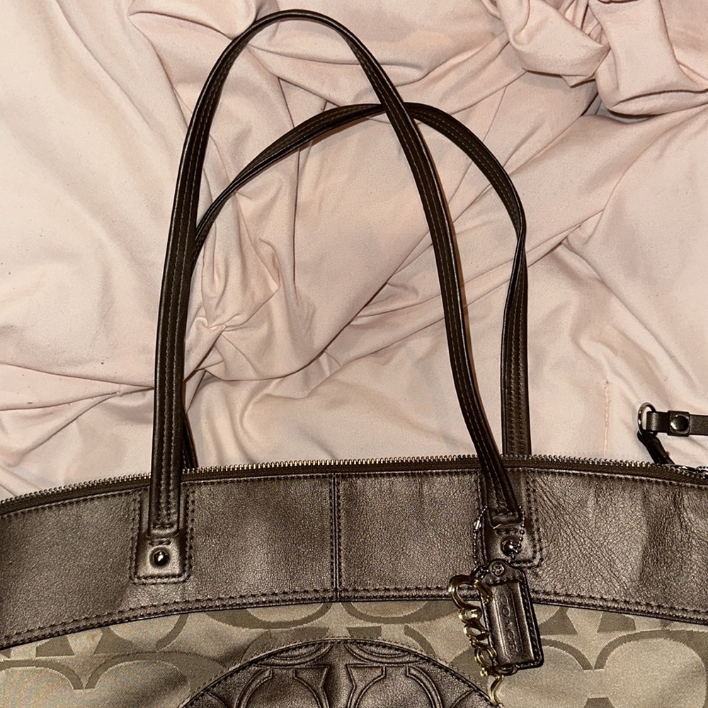 Coach tote - Picture 8 of 10